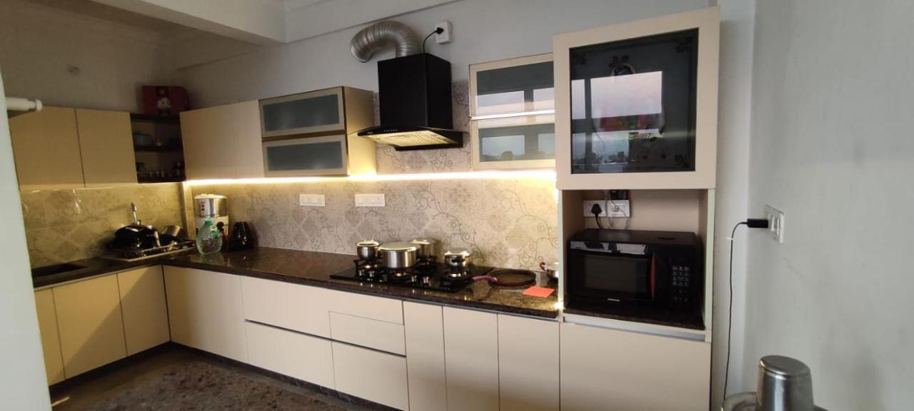 Rvr Abode -Private Rooms Bangalore Exterior photo