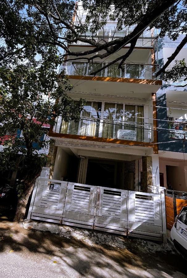 Rvr Abode -Private Rooms Bangalore Exterior photo